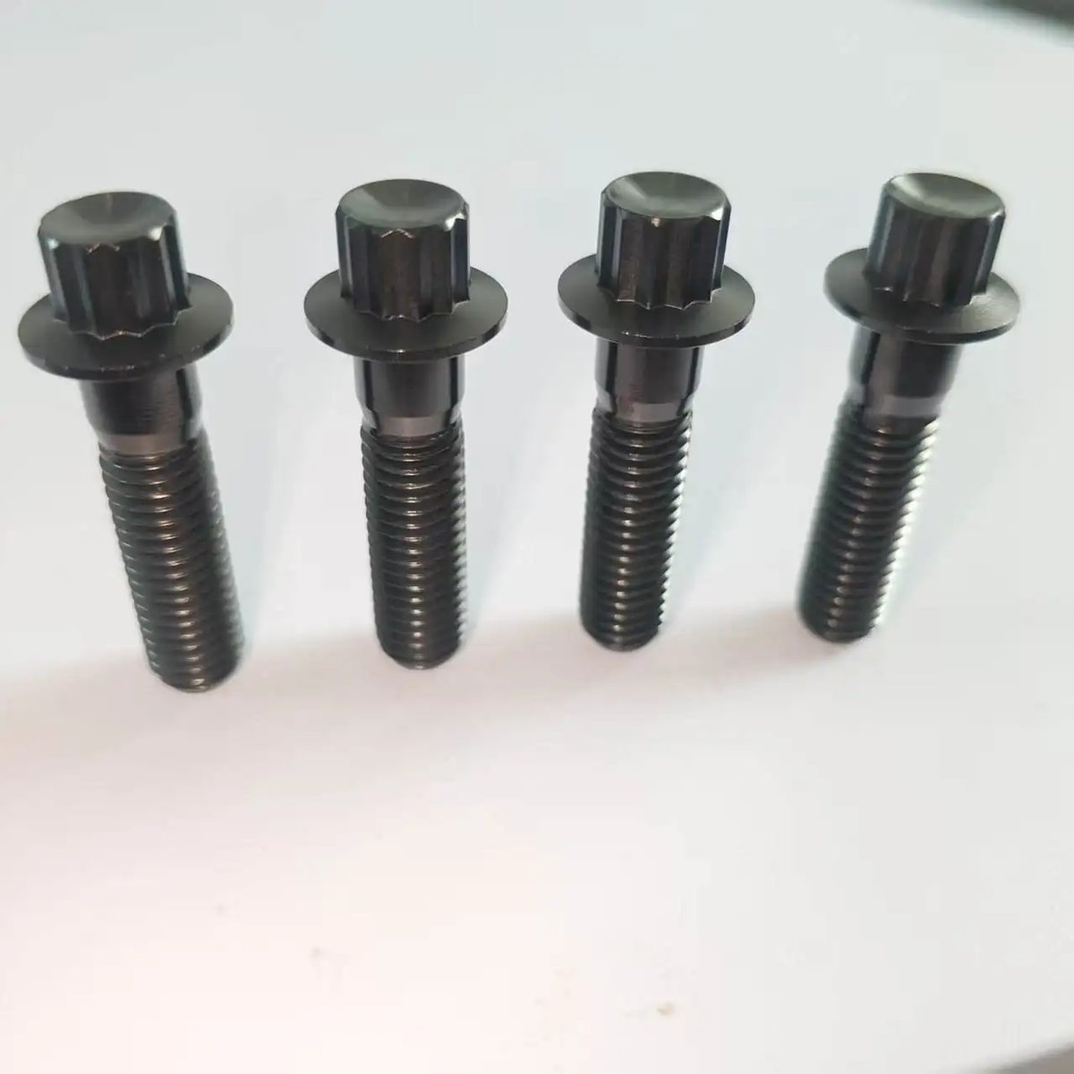 12-Point Flange Bolt (Full Thread) — 全牙十二角法兰面螺栓